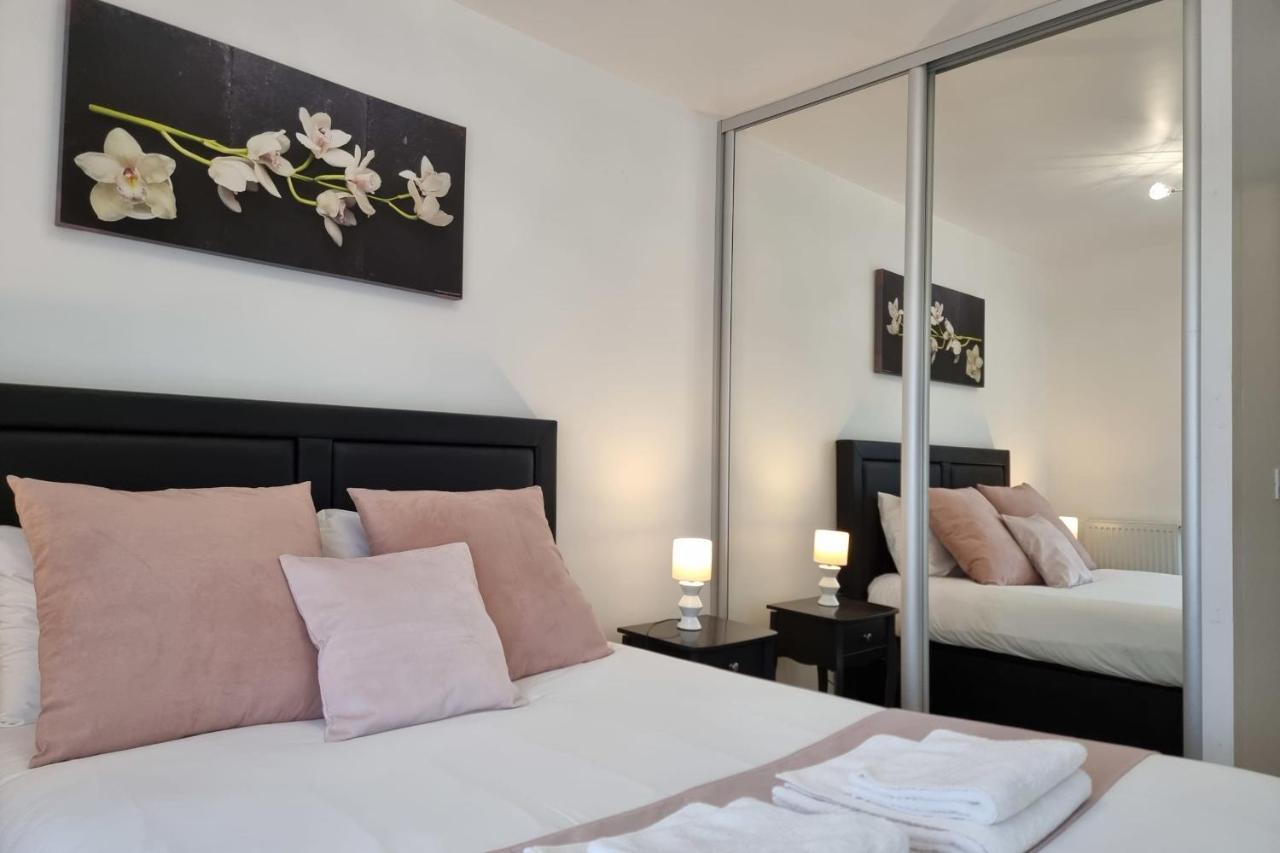 Chez Lou Et Dan 4P Apartment With Balcony Elevator And Secure Parking Honfleur Exterior photo